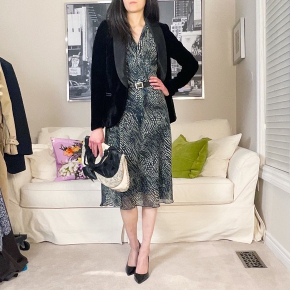 Flutter sleeve sheer dot pattern overlay midi dress - Picture 2 of 14